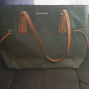MICHEAK KORS BAG